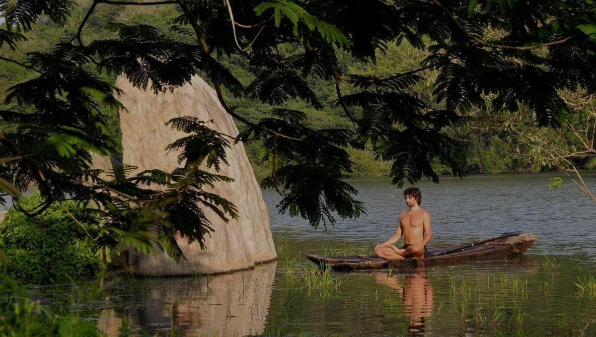 Meditation on the lake at Ulpotha